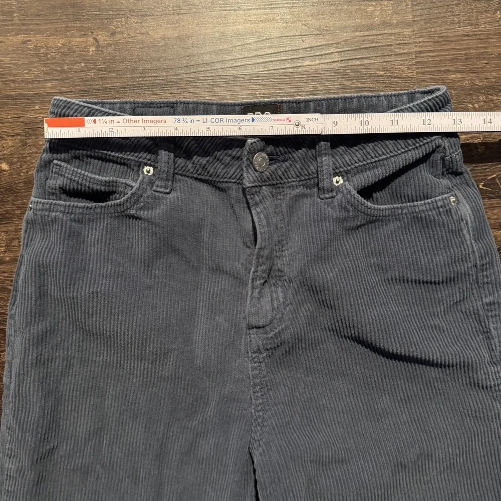 BDG Womens Jeans Blue 26 Mom High Rise Corduroy Urban Outfitters 100% Cotton‎